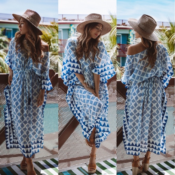 Dresses & Skirts - ✨💙Maxi Length Kaftan Dress/Swim Cover Up💙✨